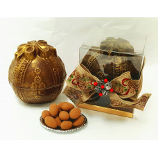 Christmas Tree Ornament 3-D Chocolate Box